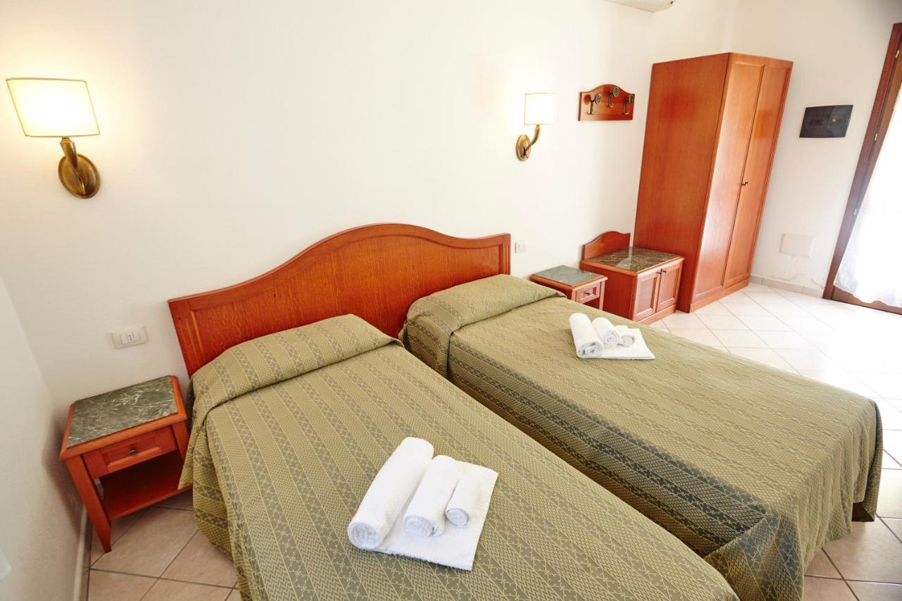 Hotel Cala Mirto Budoni Luaran gambar