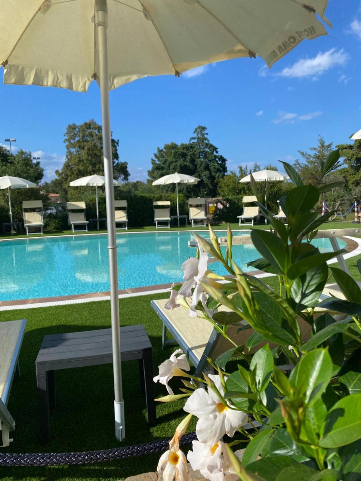 Hotel Cala Mirto Budoni Luaran gambar